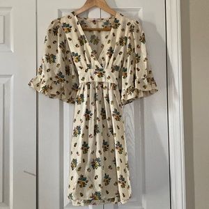 Vintage Betsy Johnson, 100% Silk, floral mini dress. Size 2.